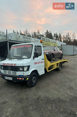 Евакуатор Mercedes-Benz T1 1992 в Харкові