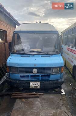 Грузовой фургон Mercedes-Benz T1 1994 в Луцке