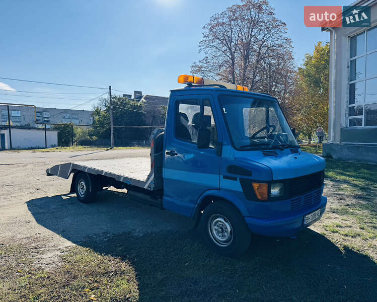 Эвакуатор Mercedes-Benz T1 1986 в Подольске фото 2 Эвакуатор Mercedes-Benz T1 1986 в Подольске