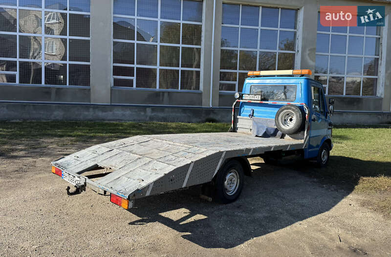 Эвакуатор Mercedes-Benz T1 1986 в Подольске фото 4 Эвакуатор Mercedes-Benz T1 1986 в Подольске