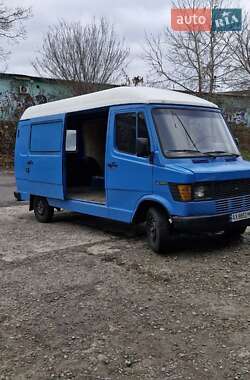 Грузопассажирский фургон Mercedes-Benz T1 1994 в Харькове