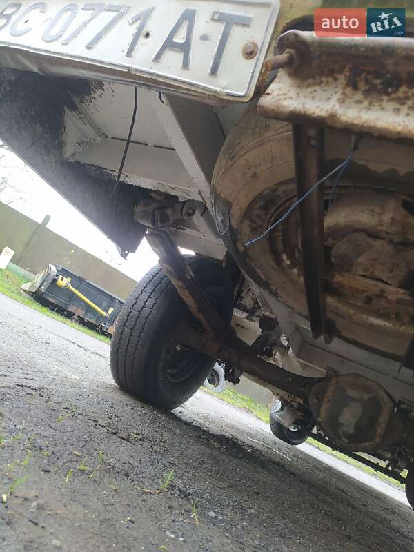 Микроавтобус Mercedes-Benz T1 1993 в Гайсине