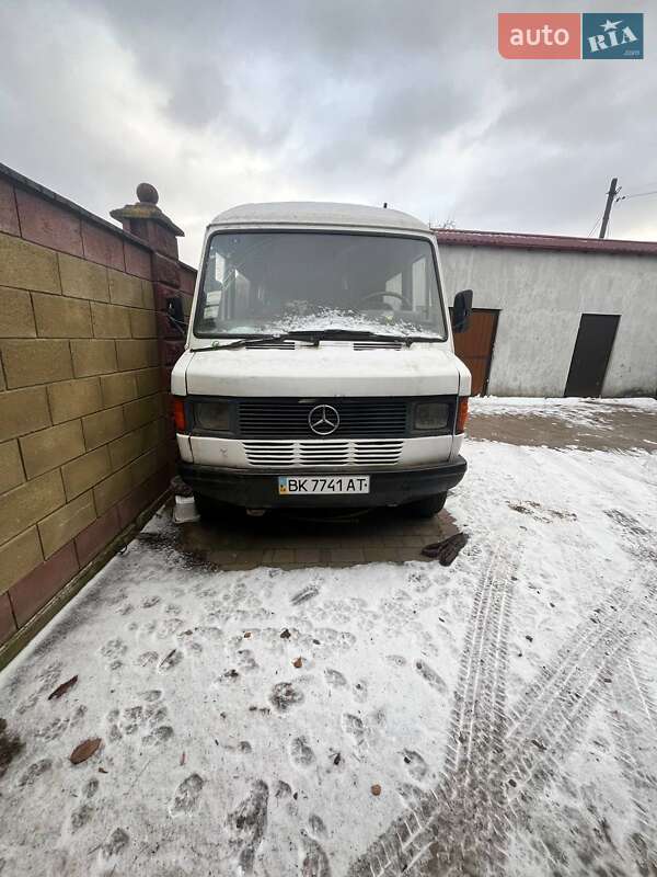 Mercedes-Benz T1 1994