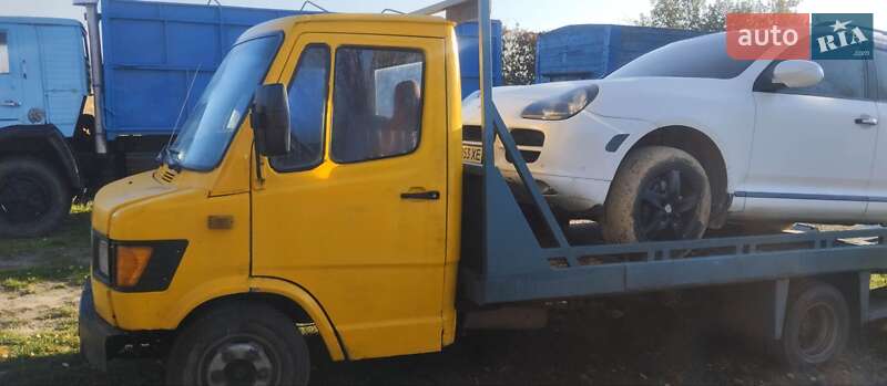 Эвакуатор Mercedes-Benz T1 1991 в Чигирине
