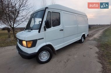 Вантажний фургон Mercedes-Benz T1 1995 в Хмельницькому