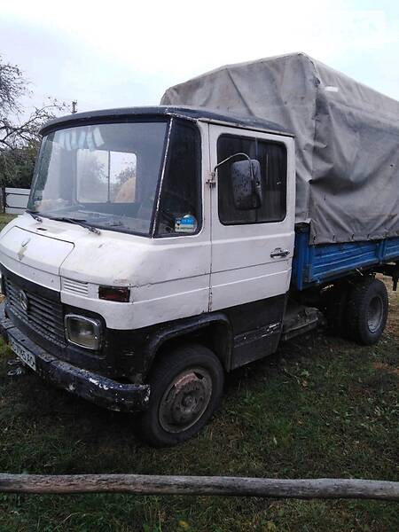 Mercedes-Benz T2 1981