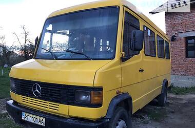 Пригородный автобус Mercedes-Benz T2 1994 в Ивано-Франковске