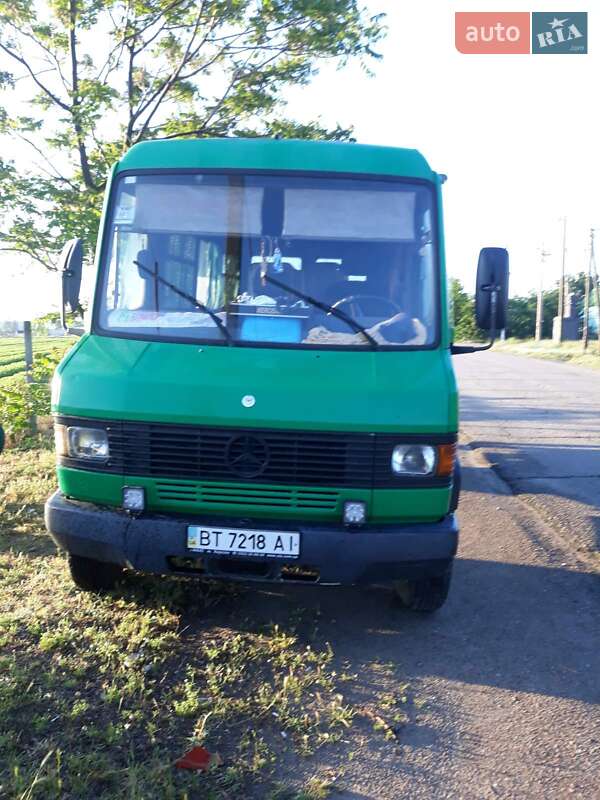 Mercedes-Benz T2 1994