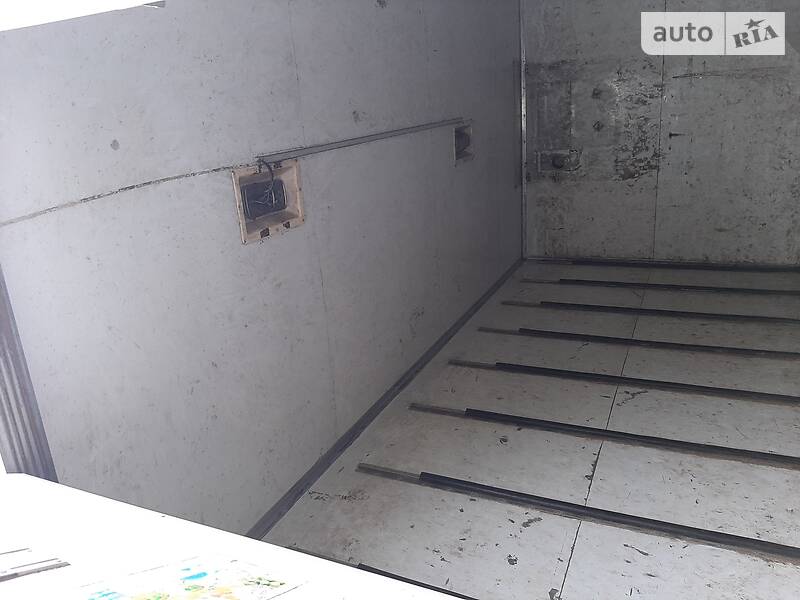 Грузовой фургон Mercedes-Benz T2 1990 в Запорожье