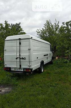 Вантажний фургон Mercedes-Benz T2 1994 в 
