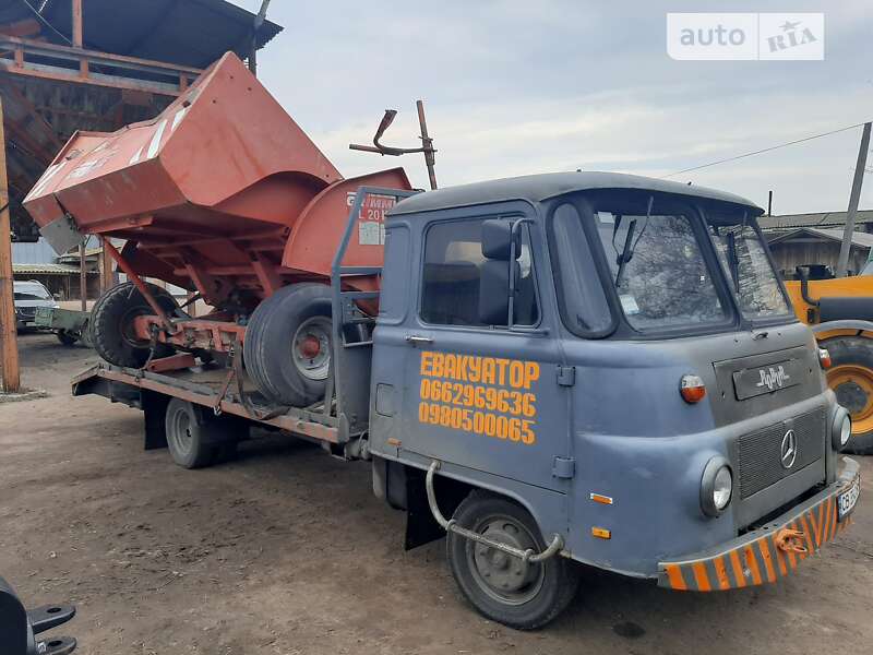 AUTO.RIA – Продам Мерседес-Бенц Т2 1977 : 3000 $, Мена