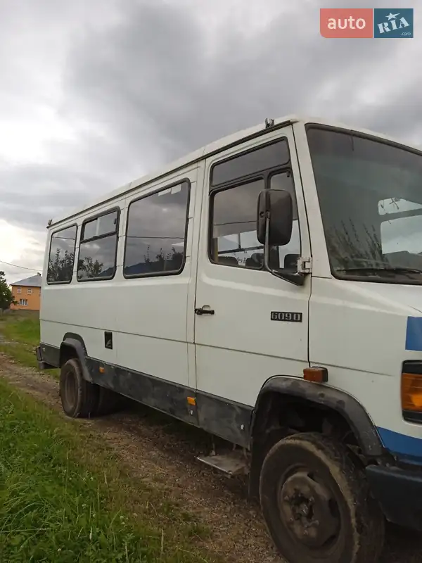 Mercedes-Benz T2 1996