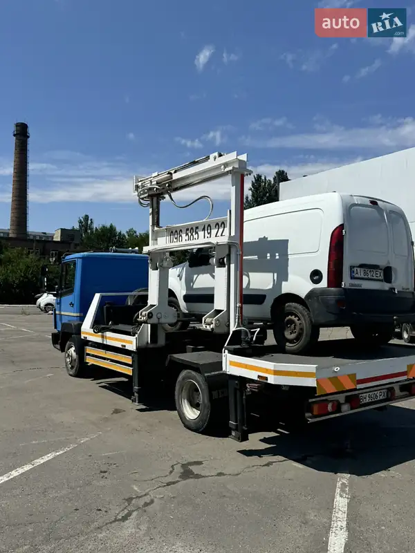 Mercedes-Benz T2 1995