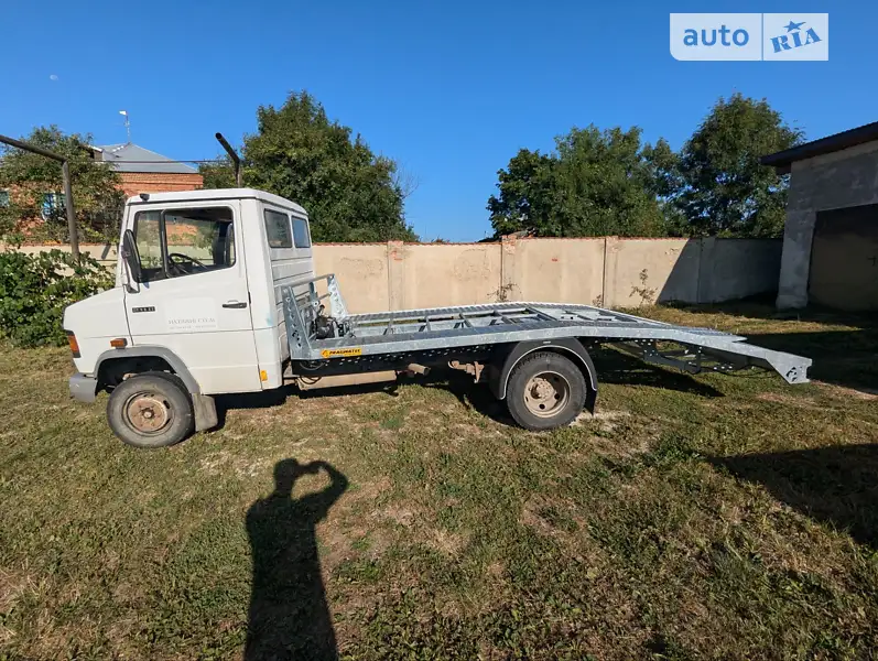 Тентований Mercedes-Benz T2 1995 в 