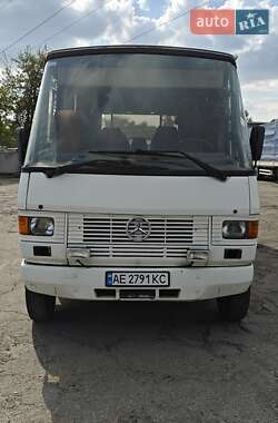 Приміський автобус Mercedes-Benz T2 1991 в Дніпрі