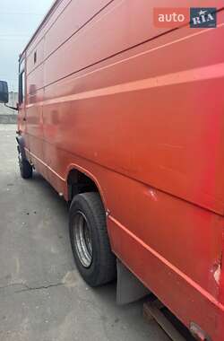 Грузовой фургон Mercedes-Benz T2 1991 в 