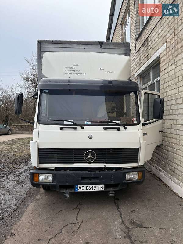 Грузовой фургон Mercedes-Benz T2 1988 в Краснопавловке