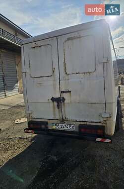 Грузовой фургон Mercedes-Benz T2 1995 в 