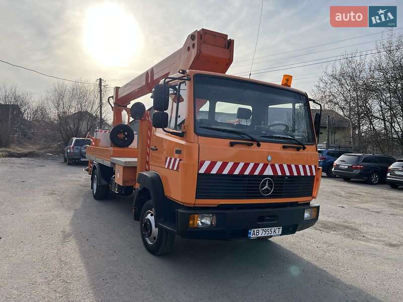 Автовишка Mercedes-Benz T2 1995 в Вінниці