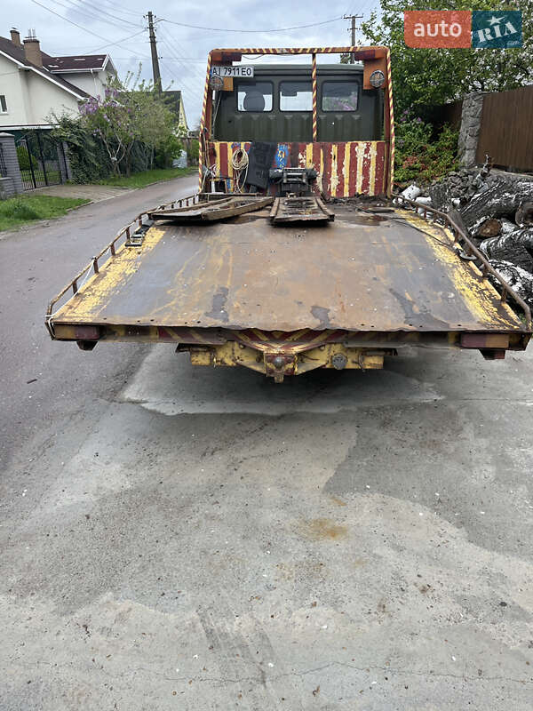 Эвакуатор Mercedes-Benz T2 1980 в Переяславе