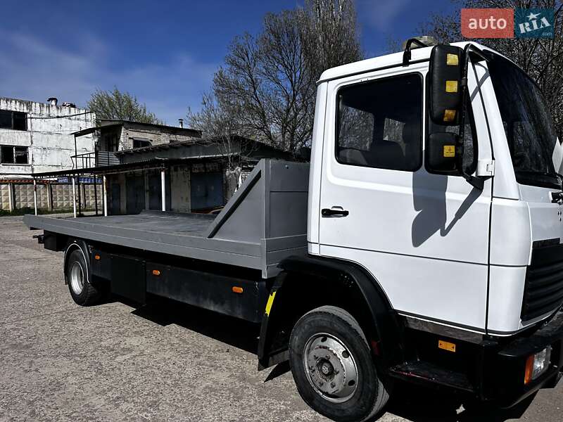 Платформа Mercedes-Benz T2 1996 в 