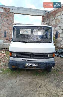 Шасі Mercedes-Benz T2 1992 в Умані