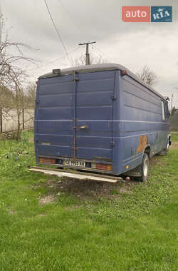 Грузовой фургон Mercedes-Benz T2 1987 в 