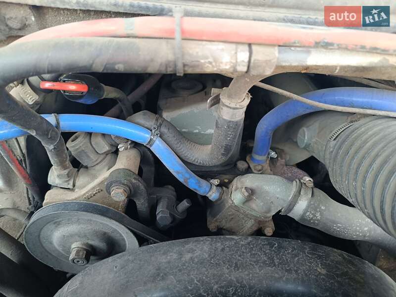 Грузовой фургон Mercedes-Benz T2 1990 в Николаеве