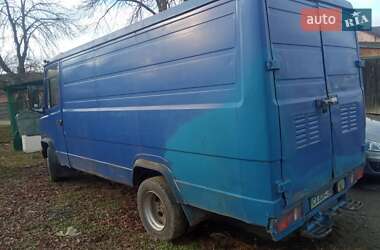 Мікроавтобус Mercedes-Benz T2 1988 в 
