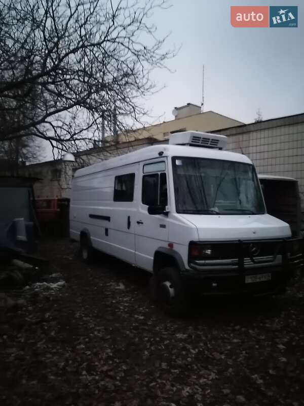 Микроавтобус Mercedes-Benz T2 1992 в Киеве фото 5 Микроавтобус Mercedes-Benz T2 1992 в Киеве