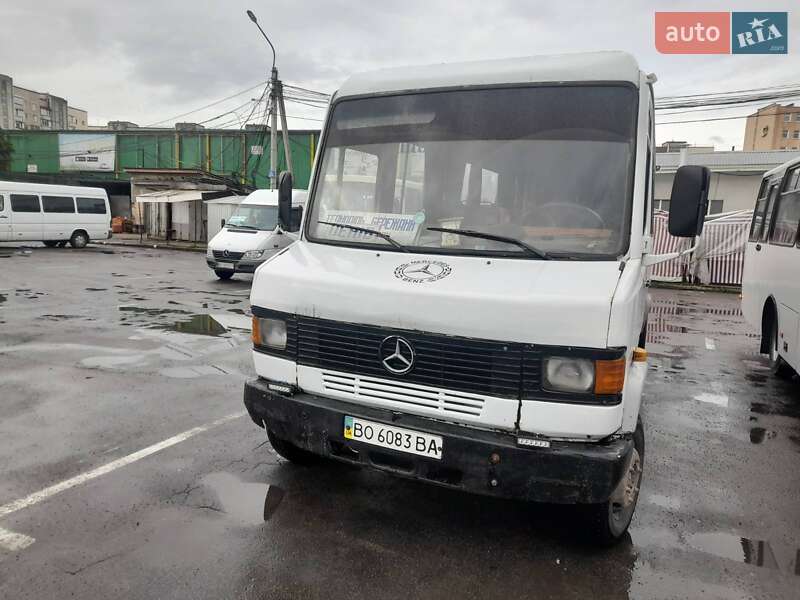 Mercedes-Benz T2 1995
