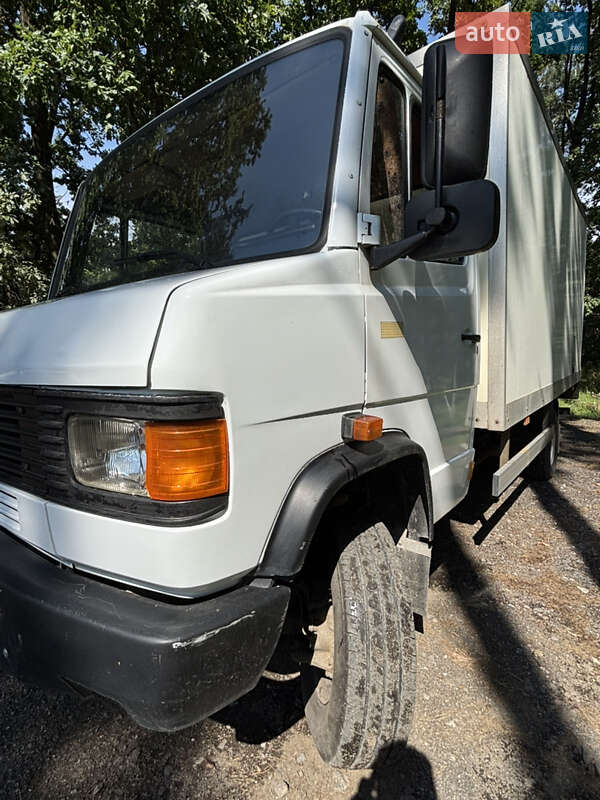 Грузовой фургон Mercedes-Benz T2 1989 в Киеве фото 4 Грузовой фургон Mercedes-Benz T2 1989 в Киеве