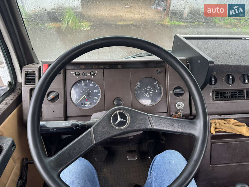 Эвакуатор Mercedes-Benz T2 1990 в Луцке