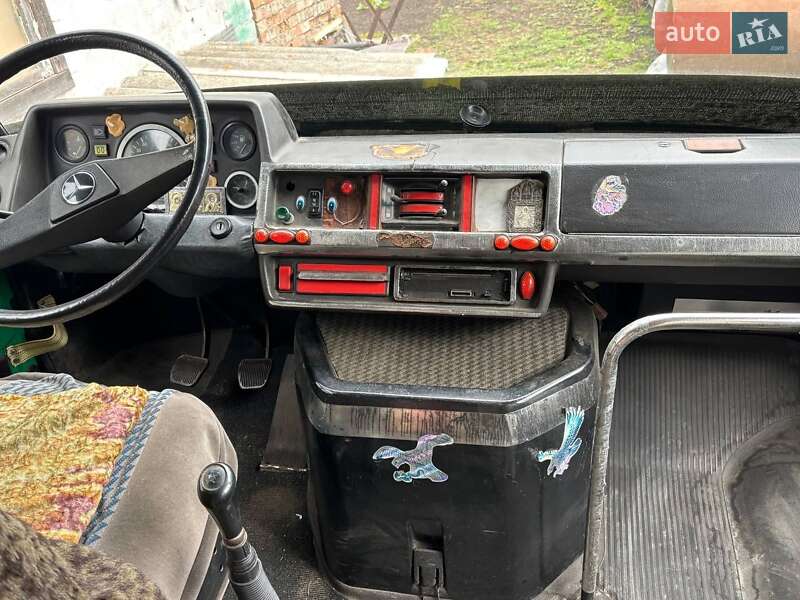 Микроавтобус Mercedes-Benz T2 1993 в Киеве