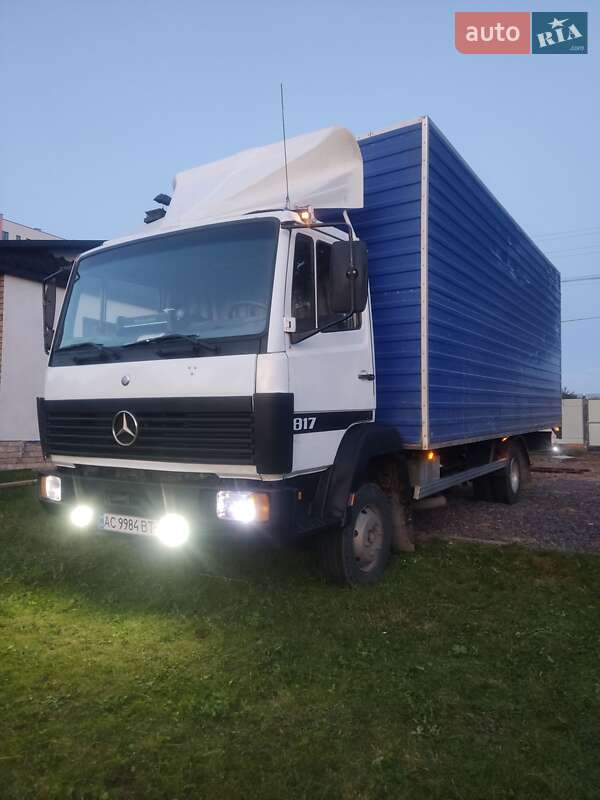 Грузовой фургон Mercedes-Benz T2 1997 в Любомле