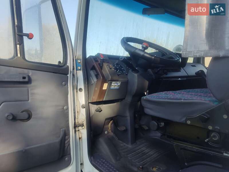 Грузовой фургон Mercedes-Benz T2 1997 в Любомле