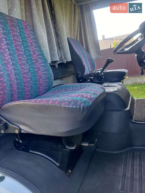 Грузовой фургон Mercedes-Benz T2 1997 в Любомле