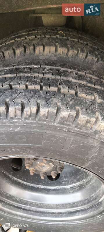 Вантажопасажирський фургон Mercedes-Benz T2 1995 в Луцьку