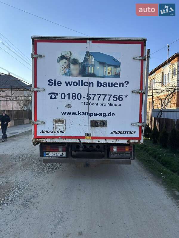 Вантажний фургон Mercedes-Benz T2 1997 в Дубні