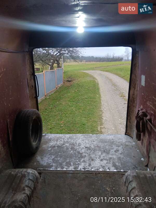 Грузовой фургон Mercedes-Benz T2 1994 в Коломые