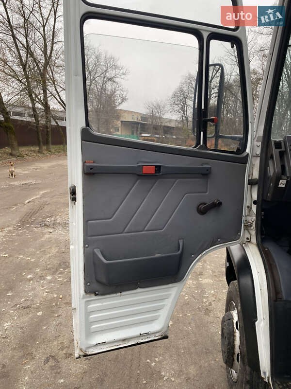 Грузовой фургон Mercedes-Benz T2 1996 в Кропивницком