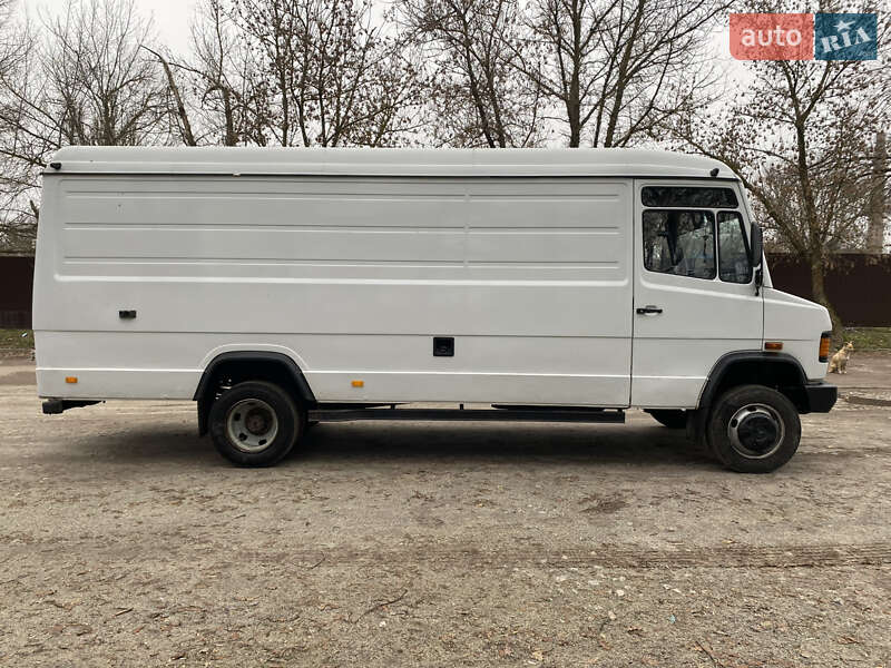 Грузовой фургон Mercedes-Benz T2 1996 в Кропивницком