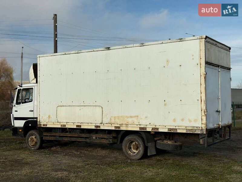 Вантажний фургон Mercedes-Benz T2 1996 в Бердичеві