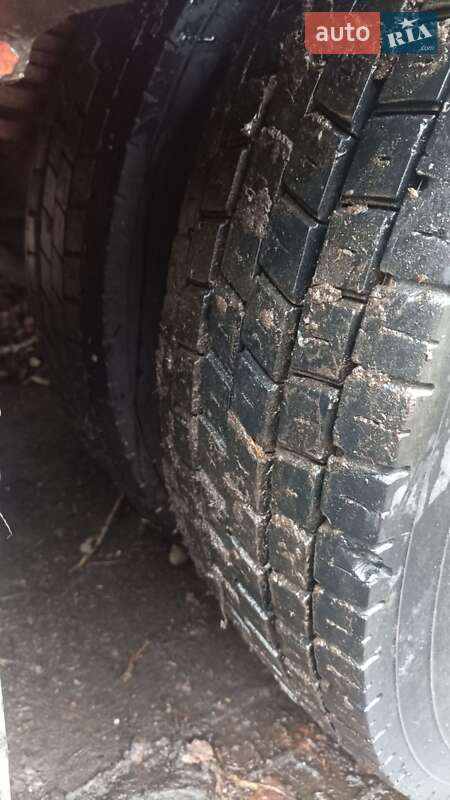 Грузовой фургон Mercedes-Benz T2 1994 в Харькове