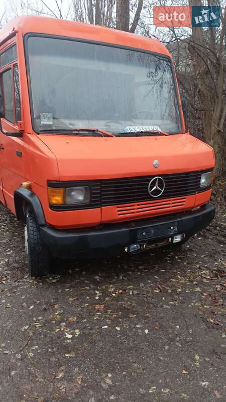 Грузовой фургон Mercedes-Benz T2 1994 в Харькове