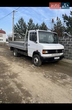 Самоскид Mercedes-Benz T2 1993 в Рожнятові