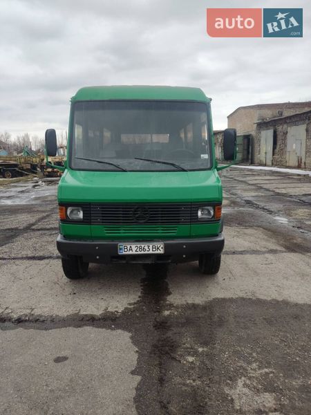 Mercedes-Benz T2 1992