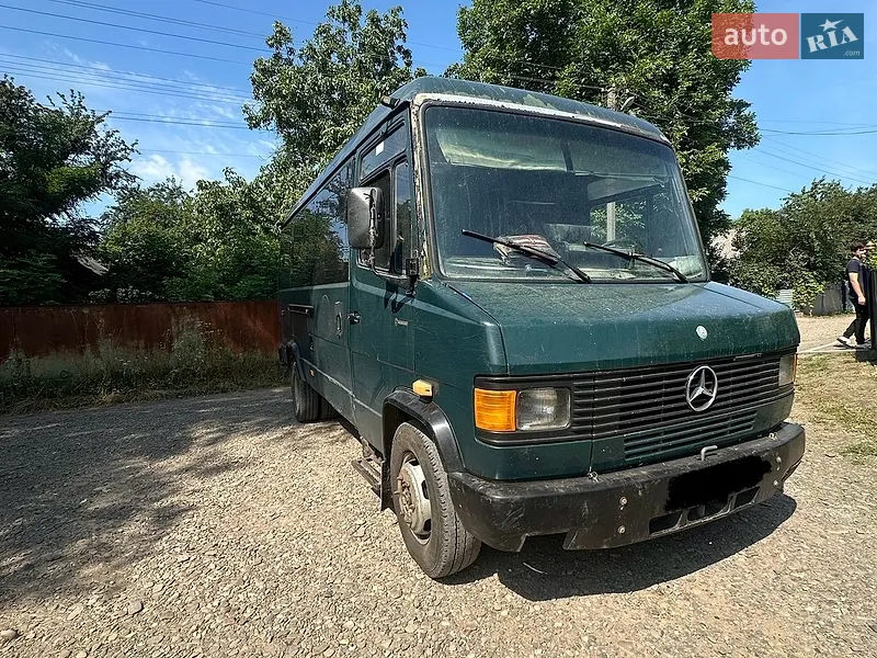 Mercedes-Benz T2 1995