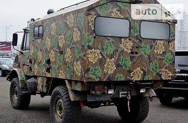 Вахтове авто / Кунг Mercedes-Benz Unimog 1987 в 