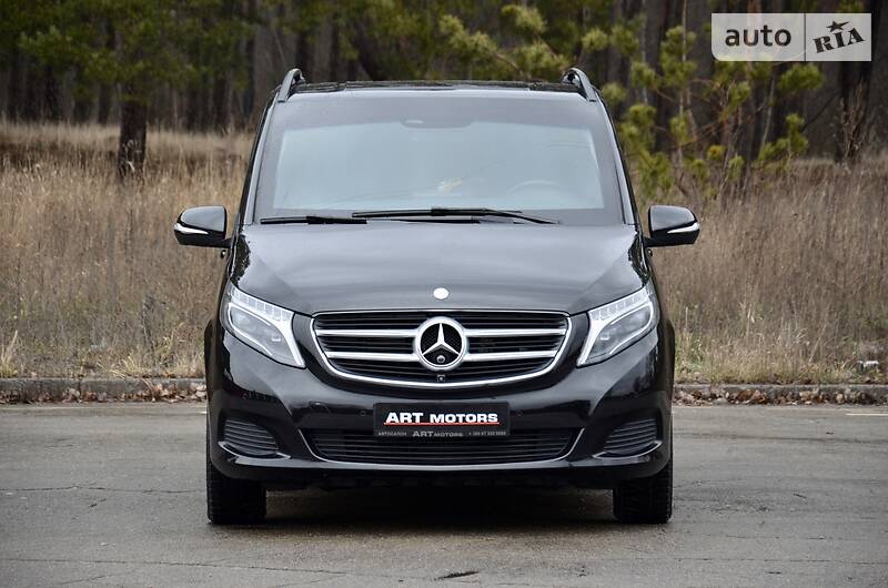 Мінівен Mercedes-Benz V-Class 2015 в Києві